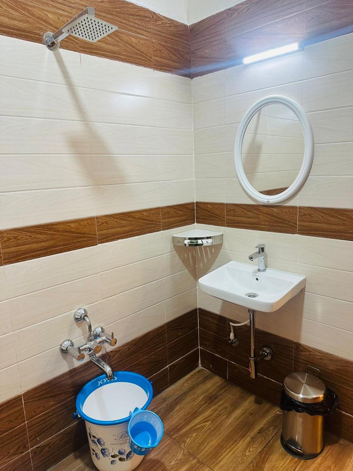 Hotel Yatri Nivas Sagara Zewnętrze zdjęcie